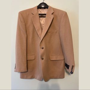 NWT Jos A Bank 100% Camel Hair Blazer 44 Reg